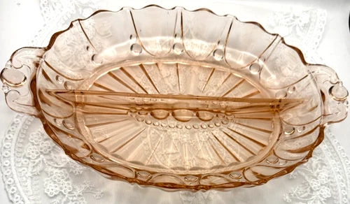Vintage Anchor Hocking Oyster & Pearl Pink Depression Glass Divided Relish Dish