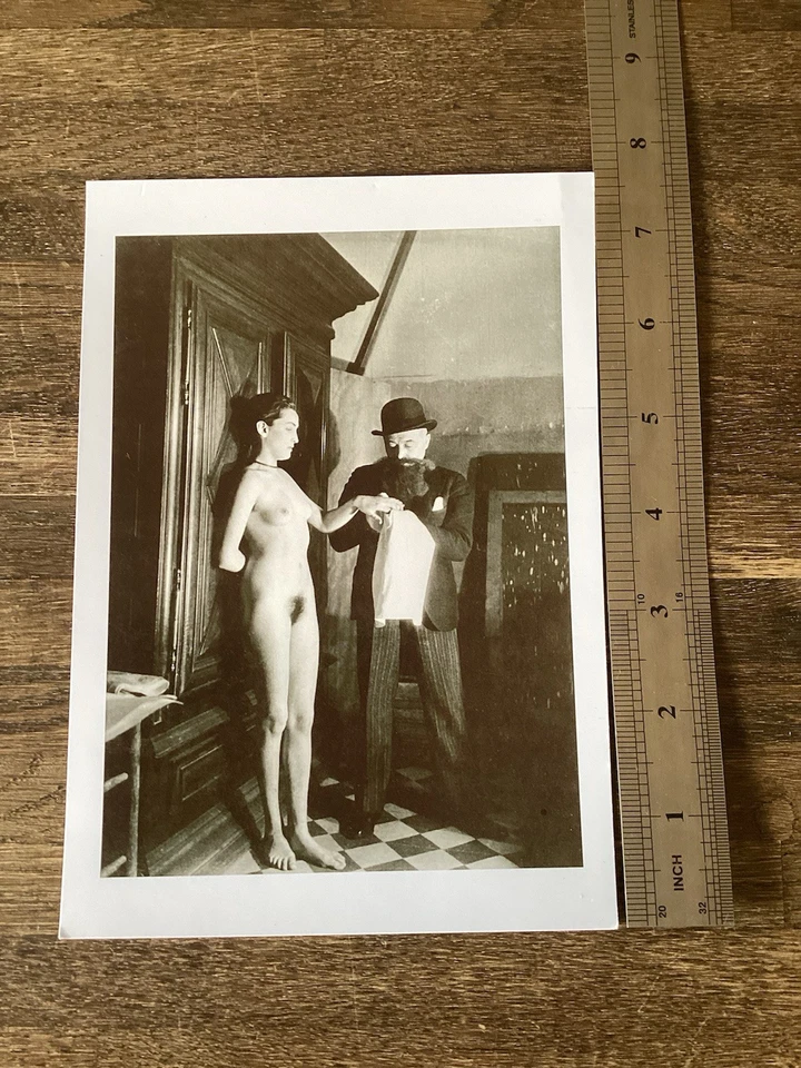 Fotografía modelo morena desnuda de hombre Ray Meret Oppenheim William Morris Press Foto 2 de 3