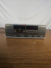 Vintage Soundesign 3877MGY AM/FM Cassette Player Retro Alarm Clock Tested