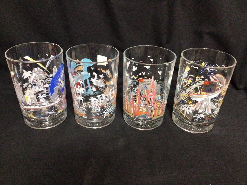 Набор из 4 очков McDonald's Walt Disney World Remember The Magic 25th Anniversary - Изображение 4 из 4