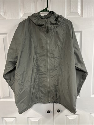 Izod Golf Green nylon fold up rain jacket size large