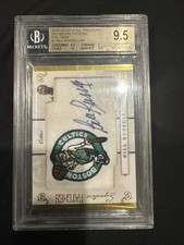 2009-10 National Treasures Bill Russell Signature Patch BGS 9.5 /10 Auto  9/49