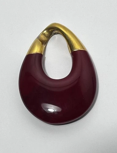 Vintage 1970s Crown Trifari Burgundy Brown Lucite Pendant Gold Tone Jewelry