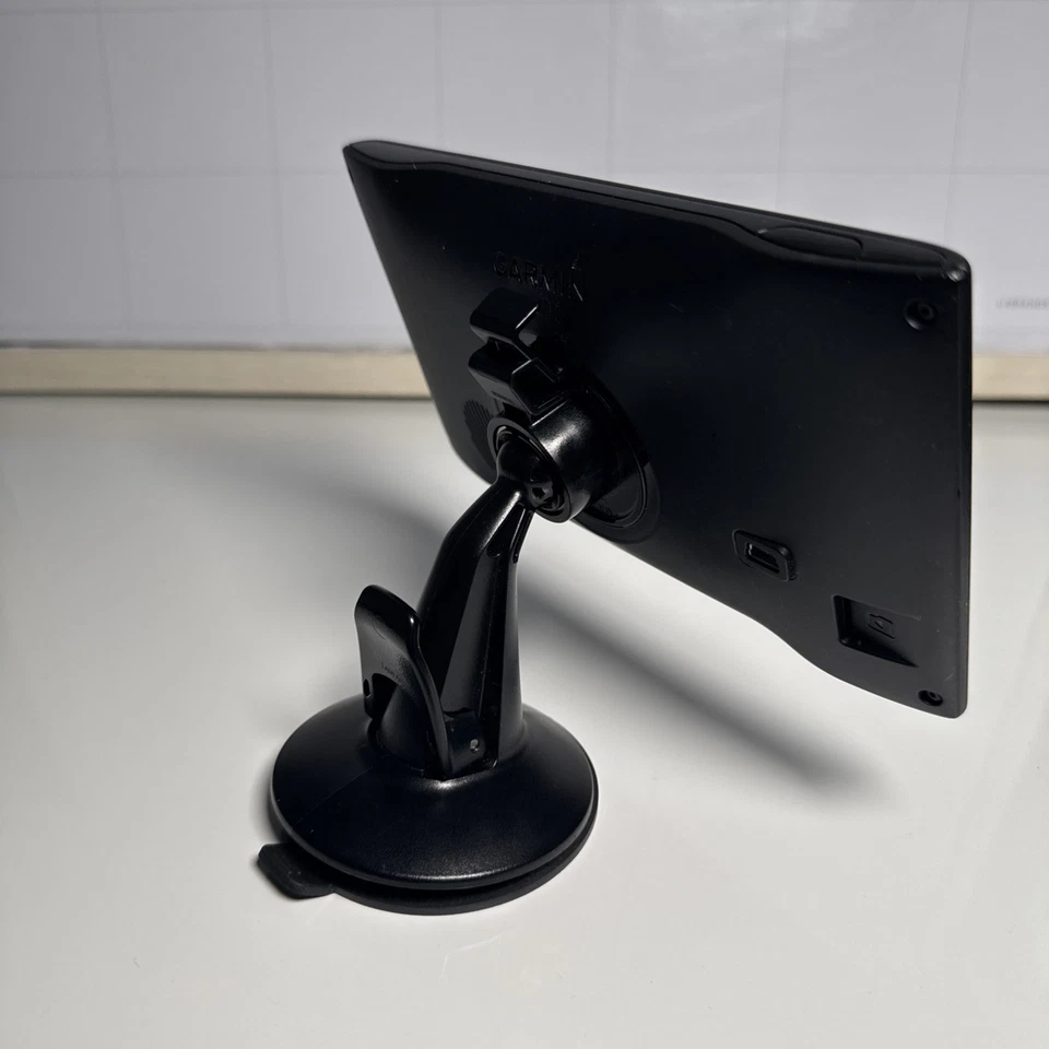 Garmin Nuvi 145-01615-10 GPS Navigation System Unit Mount & Car Charger bundle - Image 3 of 4