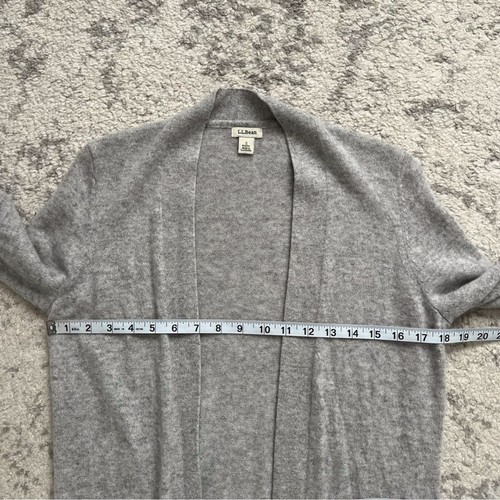 LL Bean Women’s Small Grey Cashmere Cardigan Sweater Long Line Pocket Neutral - Picture 8 of 10