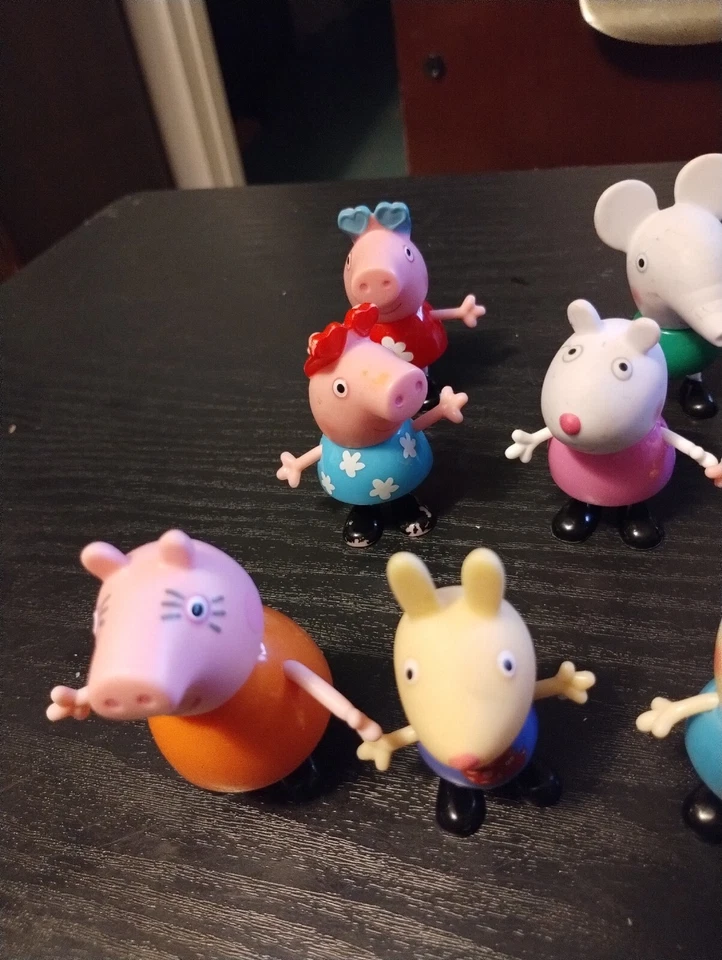 Lote de 15 estatuillas de Peppa Pig y amigos juguetes mini figura adornos para pasteles Foto 4 de 4