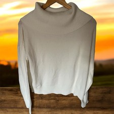 Warm Cozy Cashmere Hooded Sweater White Women's Size Medium New No Tags