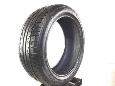 P235/45R19 Lexani LX UHP-207 99 W Used 7/32nds