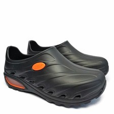 SUN SHOES PROFESSIONAL ANTISLIP CLOGS FOR COOKS AND HEALTHCARE STAFF BLACK