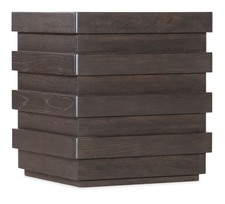 Hooker Furniture M15-50300 Brent 20"W Square Oak End Table - Wood