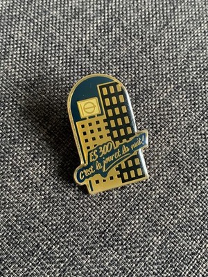 Pin s ES 300 c est le jour et la nuit