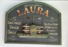 Werbeschild "Steamboat Laura" aus einem Pub- alt, aus Holz, bunt, dekorativ