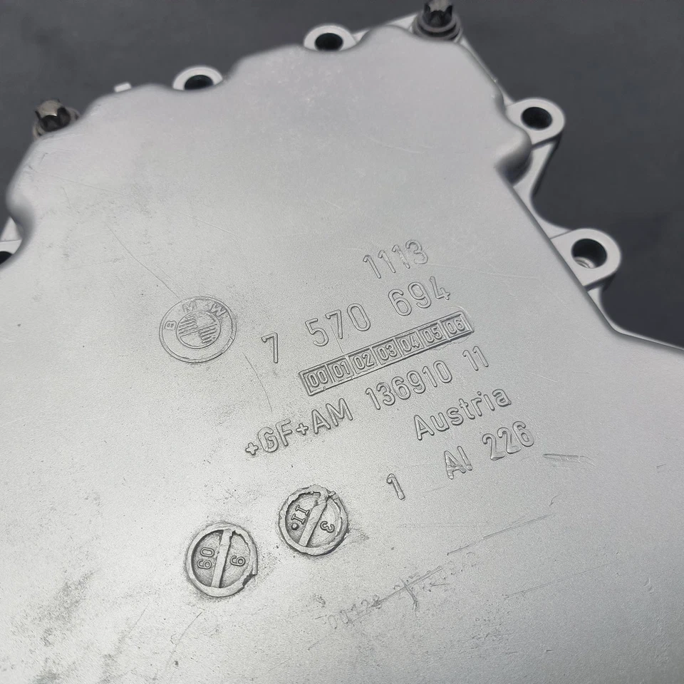 11137621071 N63 cárter de aceite del motor para BMW Serie 5 F07 GT F10 F12 F13 550iX 650iX Foto 3 de 4