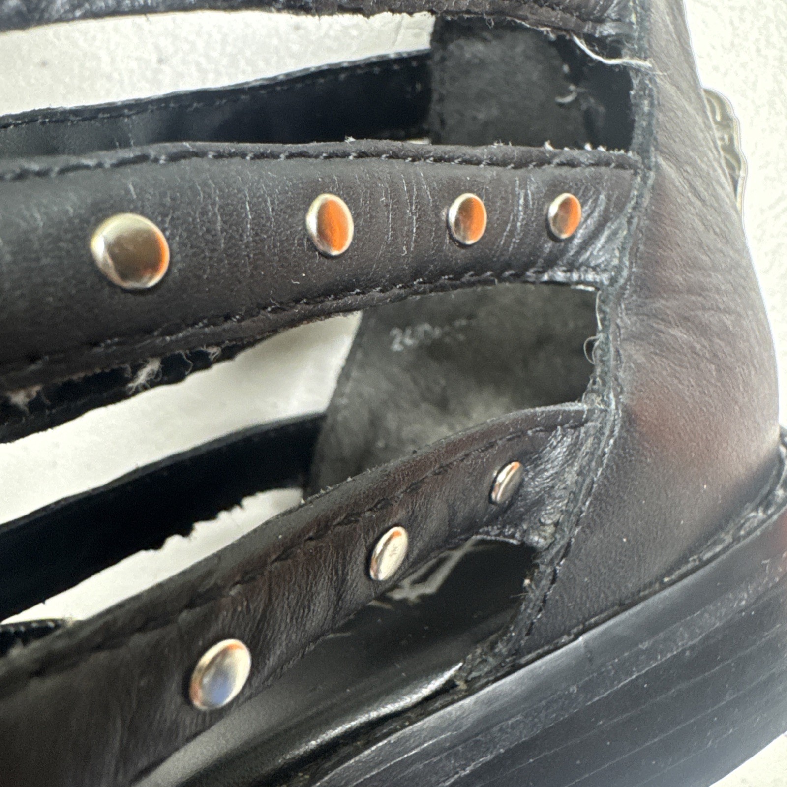 Bild 9 von 16