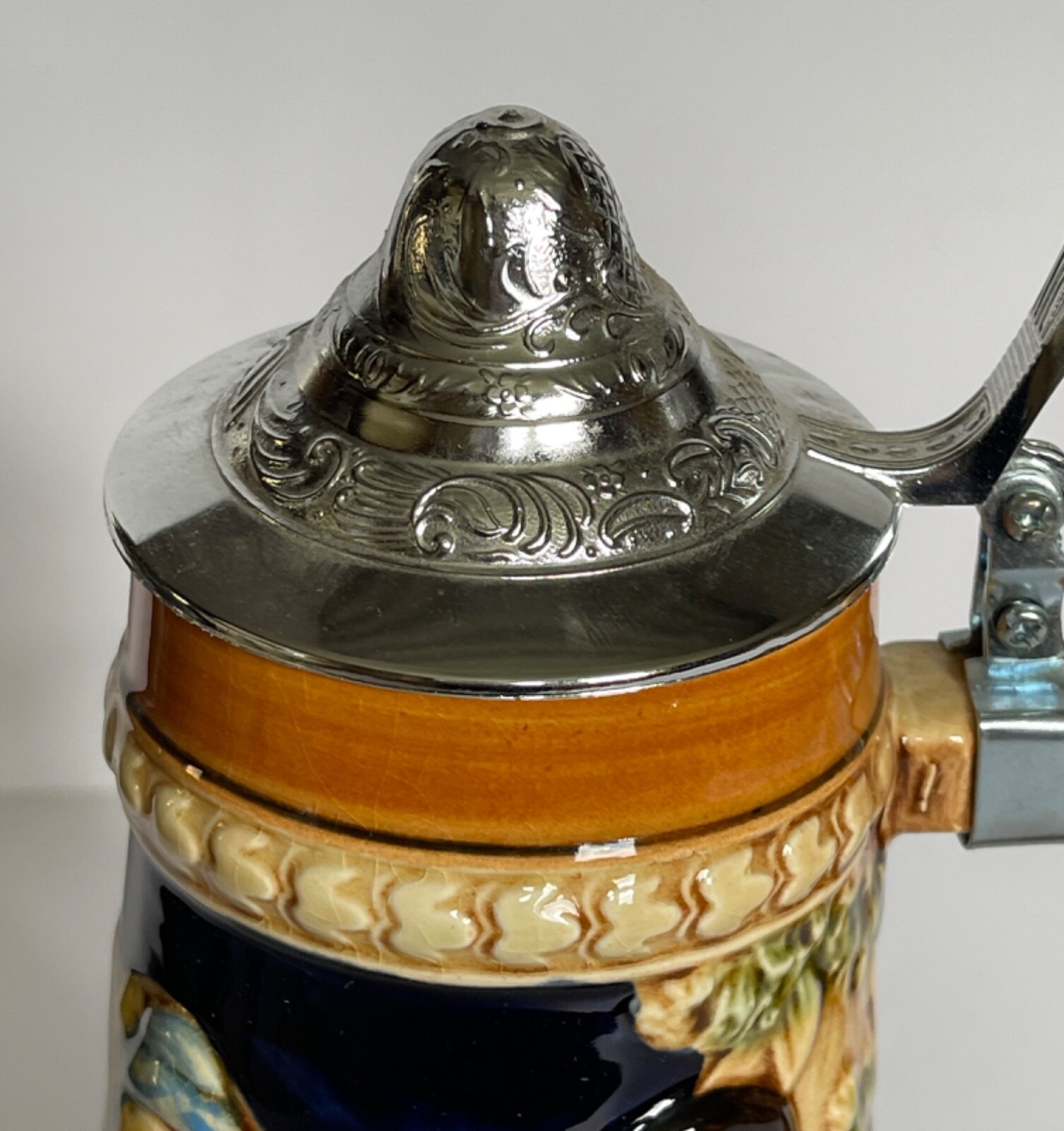 Vintage Lidded Beer Stein Music Box Porcelain How Dry I Am Made in