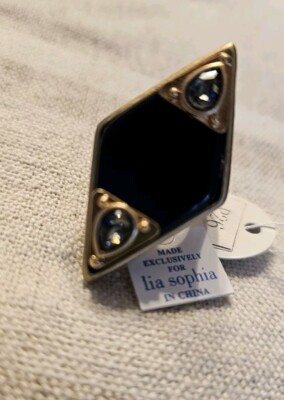NWT LIA SOPHIA    RED CARPET  RING BLACK CRYSTAL  Gold Diamond shaped 6   