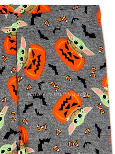 Baby Yoda HALLOWEEN Pajamas Boy's Girl's Size 4 6 8 10 Mandalorian Star Wars NWT - Picture 3 of 3