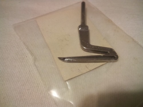 Lower Looper #144049 For Brother Industrial Overlock Sewing Machines - Picture 3 of 3