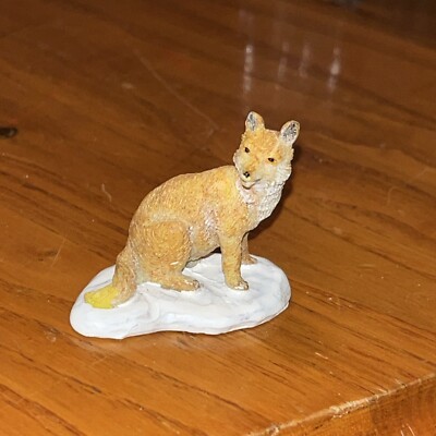 Lemax Arctic winter Fox Snow Village accessory Xmas