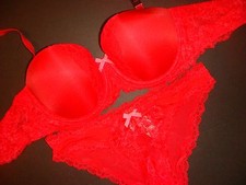 NWT Victoria's Secret 32D BRA SET XS panty RED DREAM ANGELS