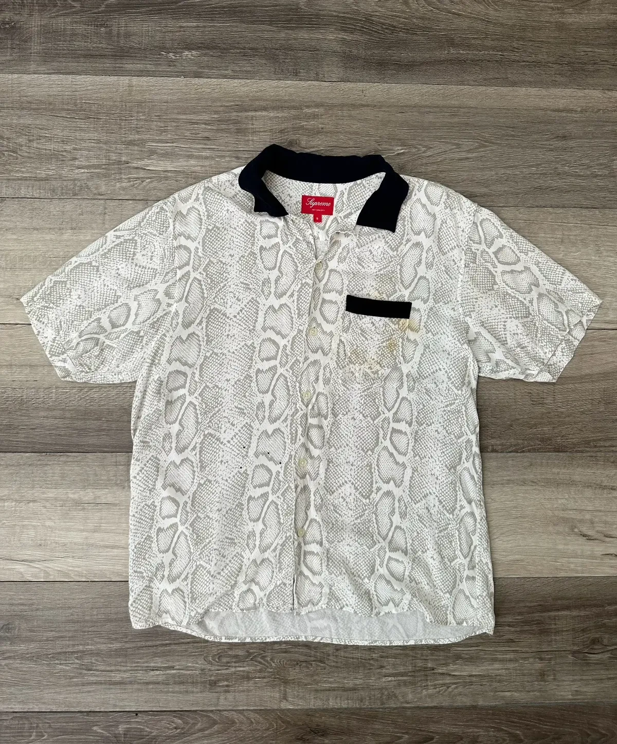 Chemise boutonnée Supreme Snakeskin Rayon taille Petit S SS12