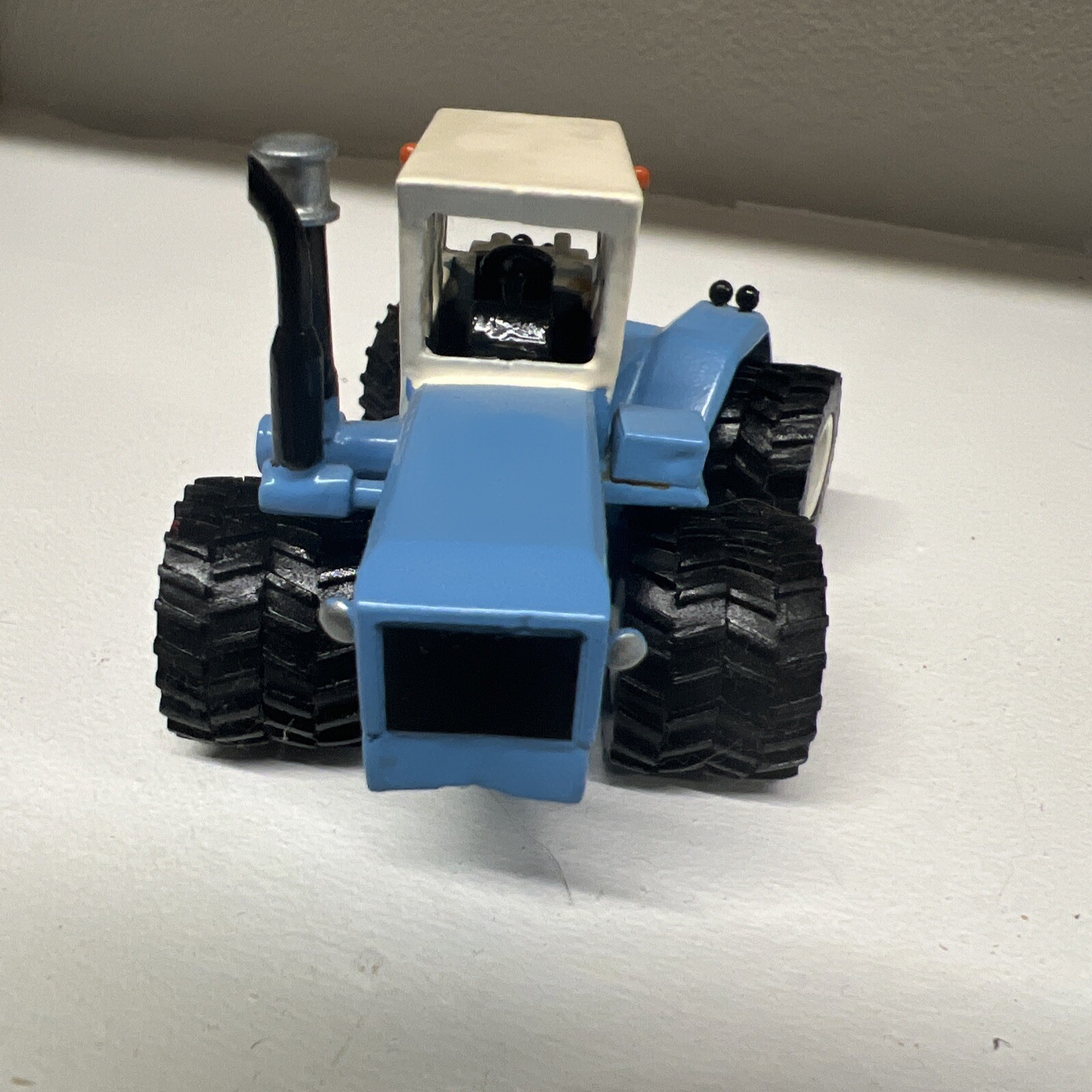 Picture 2 of 5