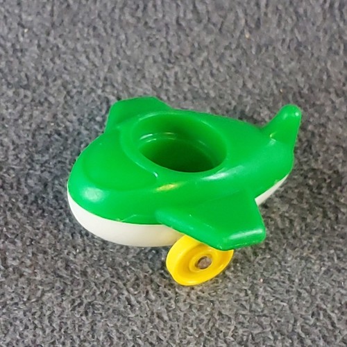 Fisher Price Little People Vintage Nursery Baby Airplane Green With 1 Figure - Picture 4 of 24