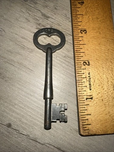 Antique Corbin Skeleton Key Solid Barrel #DT39 Original