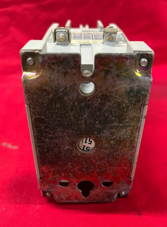 ALLEN BRADLEY 700-RT00A010A1 SOLID STATE TIMER BULLETIN 700 TYPE RT SERIES: B - Image 4 of 4