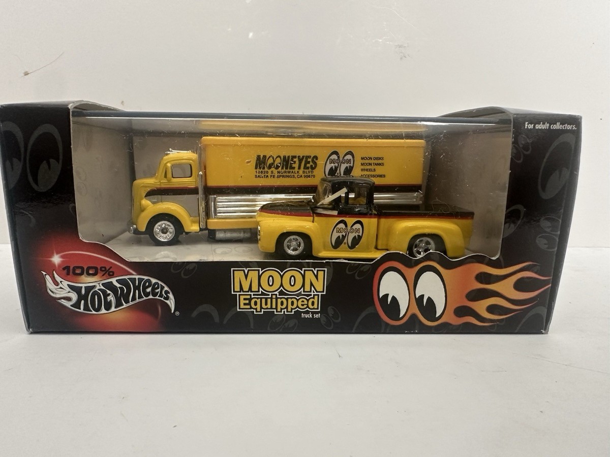 Hot Wheels 100 Moon Equipped 2 Car Set Mooneyes 1938 Ford