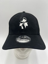 New Era 39THIRTY Black Mesh Flex Fit Hat M / L Embroidered Logo Cap