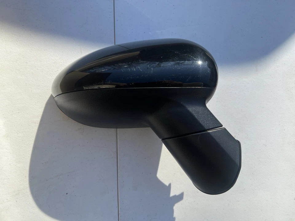 Conjunto de espejo retrovisor lateral de pasajero usado para modelos KIA Rio 2014-2017 NEGRO Foto 3 de 4