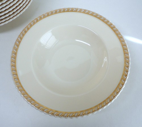 2 Vintage LENOX/TIFFANY & Co GOLD RIMMED Porcelain SOUP BOWLSScalloped 6 avail.