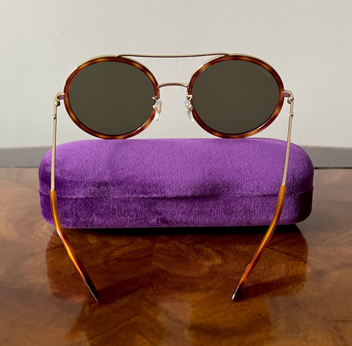 NEW Gucci Round Sunglasses in Blonde Havana Gucci Round Havana Sunglasses – Two Skirts main image 4