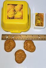 VTG Fisher Price Fun W/ Food McDonalds Chicken Nuggets  Container W/ BBQ Sauce