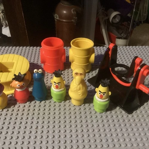 Vintage 1970s Fisher Price Sesame Street Clubhouse Little People and Accessories