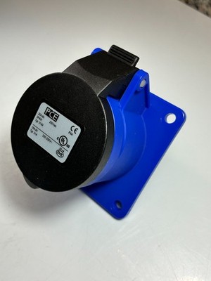 CEE Straight Receptacle FEMALE (20-AMP) 250-Volt 3-Pole 4-W IP44 9h PCE 3149-9f7