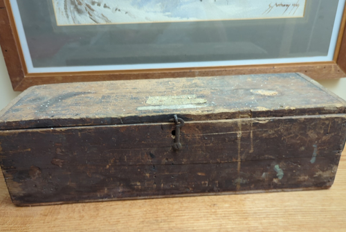 Antica cassetta degli attrezzi in legno primitivo - Foto 3 di 10