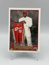 LeBron James 2003-04 Topps Draft Pick Rookie Card #221. rookie card picture