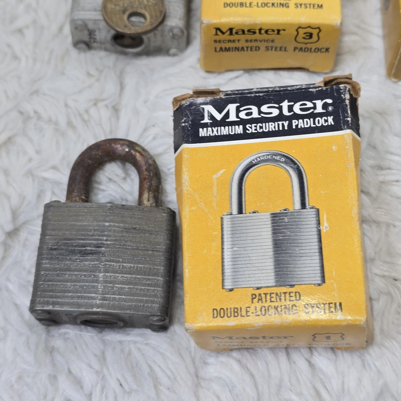 Vintage Master Lock Lot of 4 Milwaukee Steel Padlock Missing Two Keys Boxes image 4