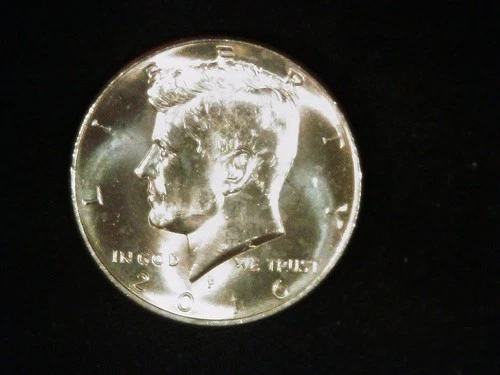 2016-P Kennedy Half Dollar AU+ (1). Free Shipping!