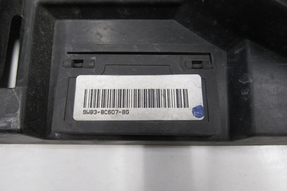 Ventilador de refrigeración del radiador del motor del motor N/A 10-12 Jaguar XF 5,0 L con cubierta OEM USADO Foto 4 de 4