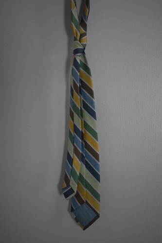 Children's Place striped necktie approx. 15" - EXCELLENT condition - Picture 2 of 4