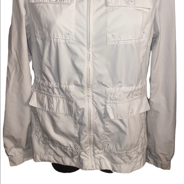 Mountain Hardware jacket.  Excellent condition.  … - image 2