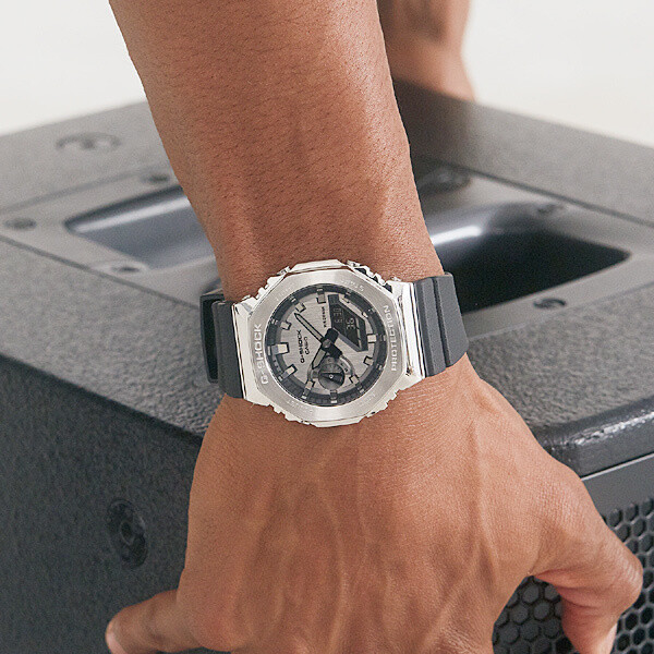 Casio G-Shock GM-2100-1AJF CasiOak Metal Bezel Men's Watch Brand