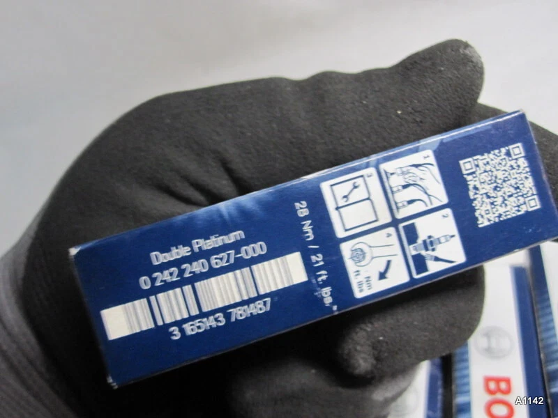 4x Bujía Bosch para 2000-2013 Mitsubishi Lancer 2003-2012 Audi A3 A6 Quattro Foto 3 de 4