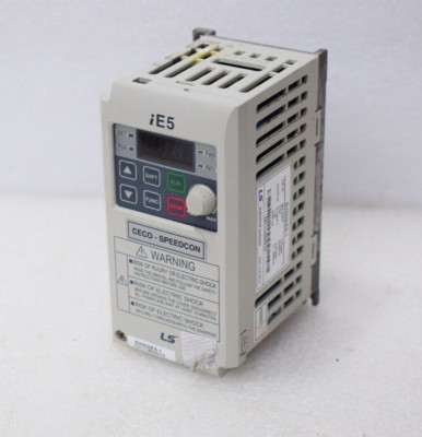 LS INDUSTRIAL SYSTEM SV002iE5-1 INVERTER