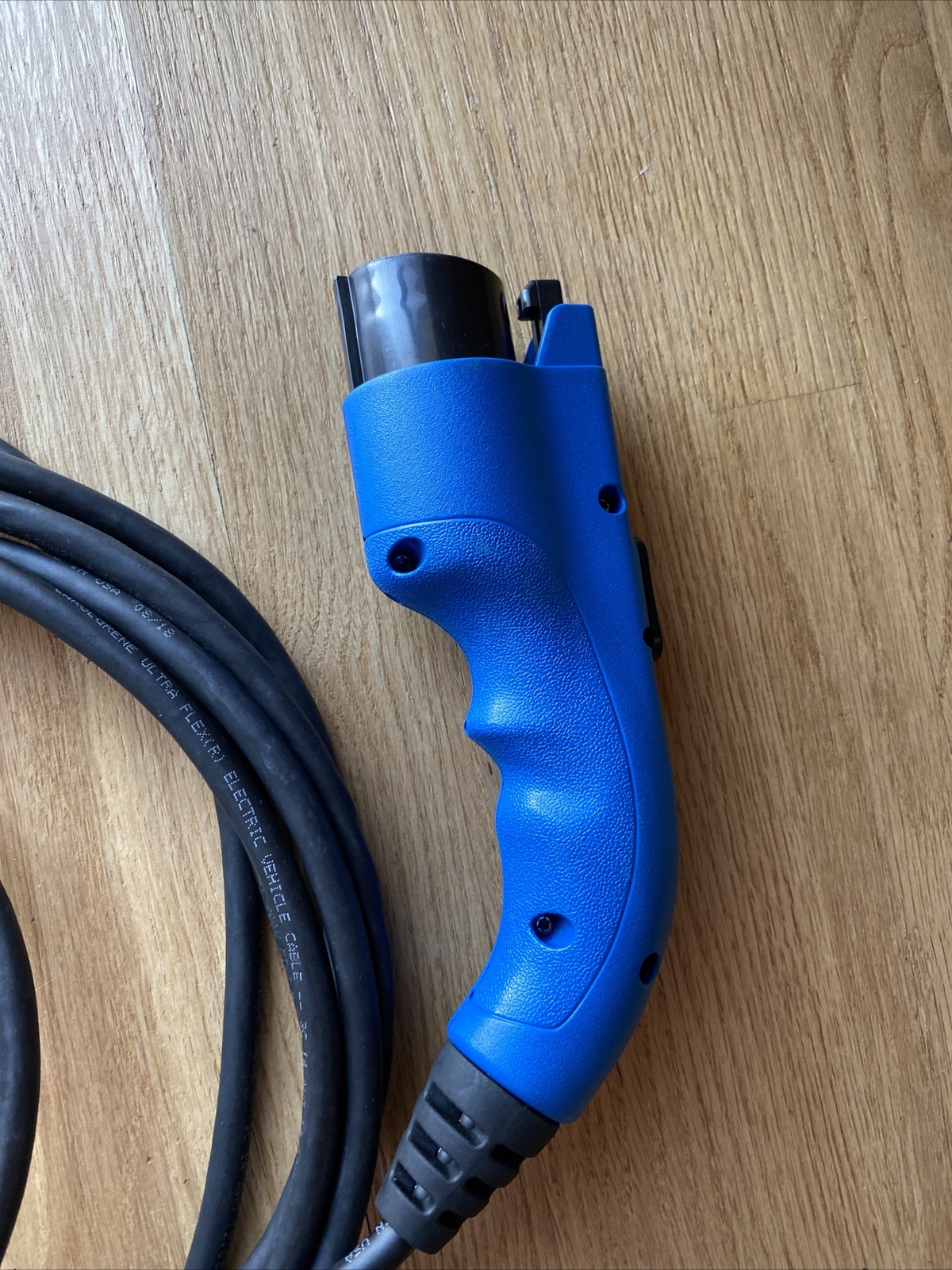 BMW Portable EV Battery Charger cord Dual 120V / 240V OEM 61442448670