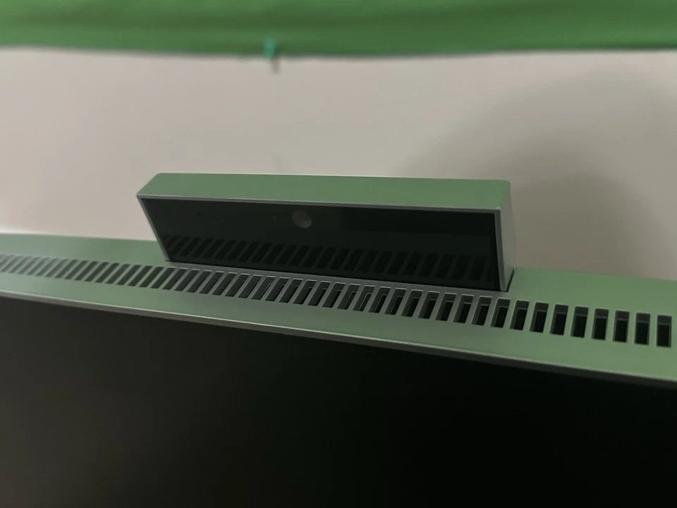 PC todo en uno HP 24-dp0014 pantalla táctil Ryzen 5 3500U 12 GB Ram 1920x1080 PLATEADA Foto 2 de 4