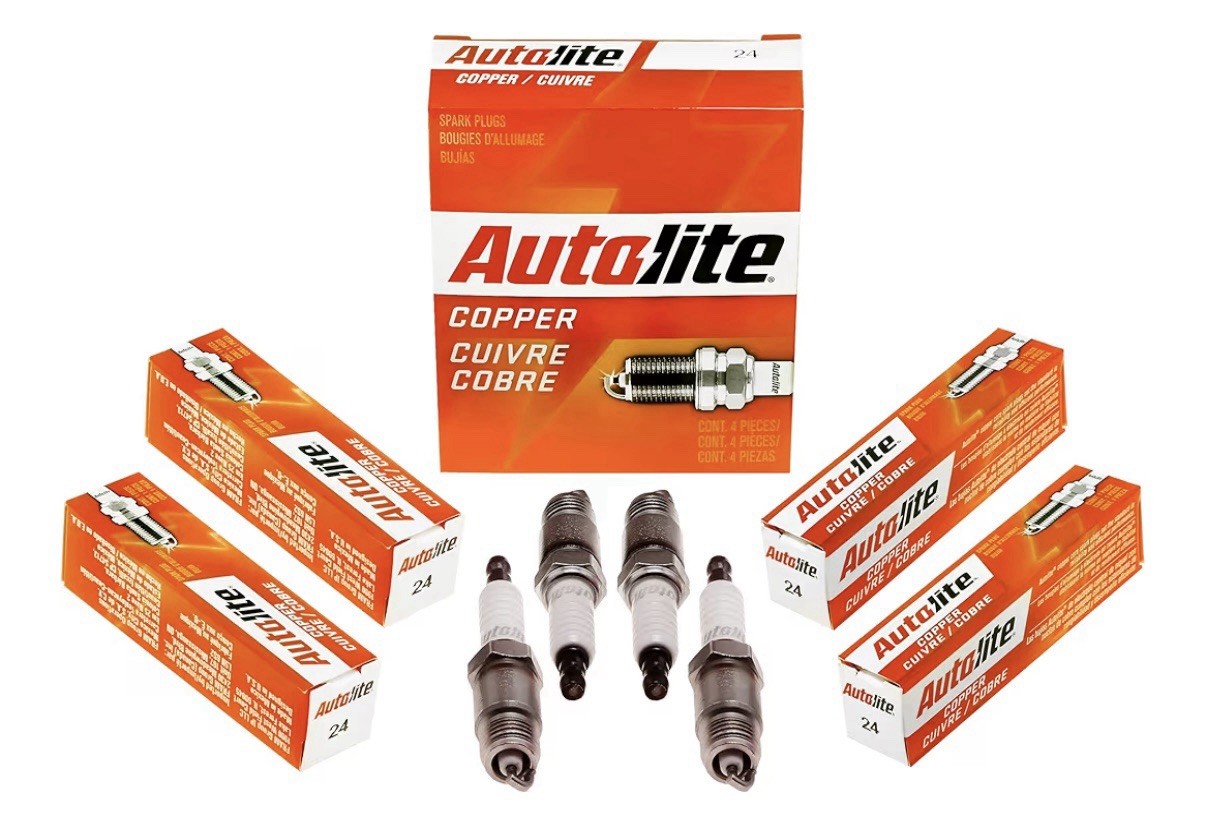 Autolite 3924 Copper Core Spark Plugs - 4 Pack